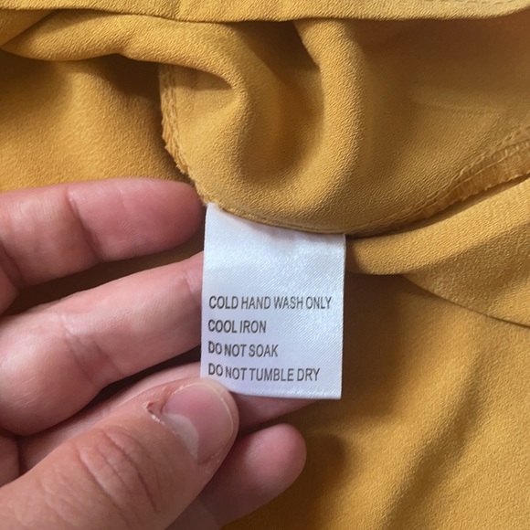 NWT Golden Romper with Wrap front detailing - Picture 8 of 12